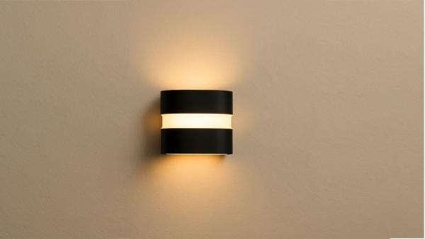 Designer-Wandlampe 12cm IP65 10W Gehäuse schwarz mit Streifenbeleuchtung klein